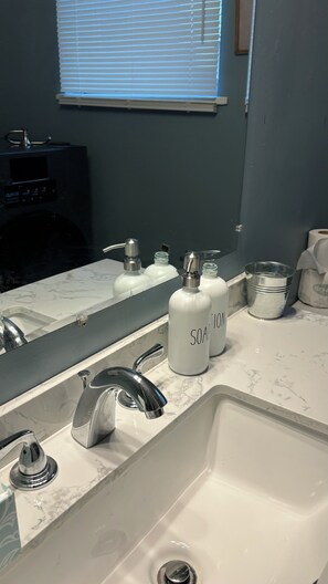 Douche, papier toilette