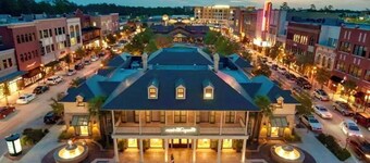 House Star Wars Themed w/ Arcade Garage Room - 5 bedrooms near The Woodlands