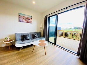 Apartment, 2 Bedrooms, Balcony, Garden View | Balcony - New Townhouse With View - Walking to Botany Center (Auckland)