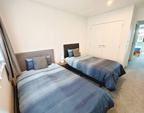 Apartment, 2 Bedrooms, Balcony, Garden View | 2 bedrooms - New Townhouse With View - Walking to Botany Center (Auckland)