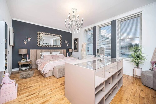 Luxurious House Gated-Sea View & Near Edinburgh