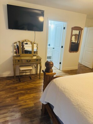 3 Schlafzimmer, Bügeleisen/Bügelbrett, WLAN, Bettwäsche