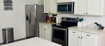 Peek a Boo Lake View home in beautiful  Sam Rayburn neighborhood