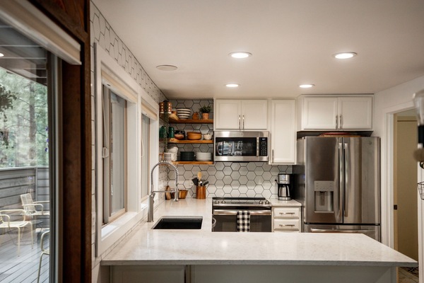 Microwave, oven, stovetop, dishwasher