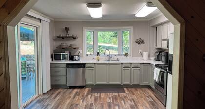 Peaceful Forest Recreation Retreat