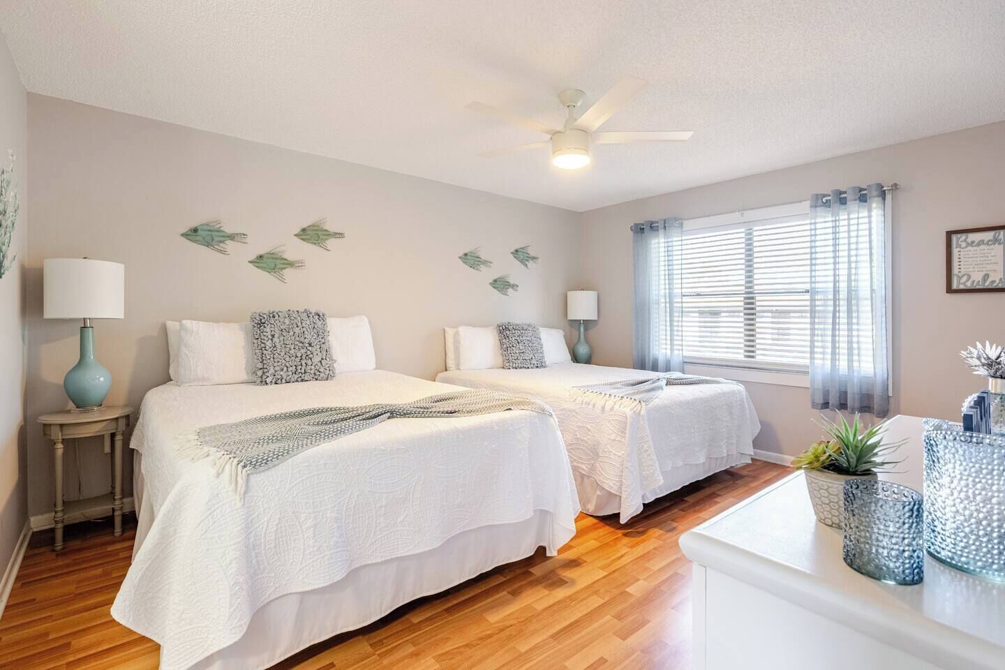 2 bedrooms, iron/ironing board, travel cot, free WiFi