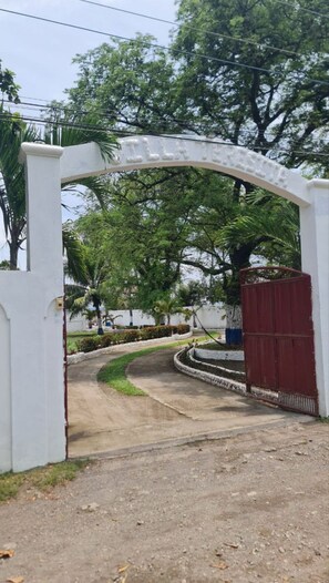 Villa, 4 Bedrooms, Accessible, Smoking | Kawasan hartanah