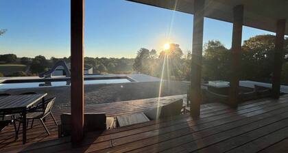 Hilltop Retreat-Bourbon Trail-Pool w/Slide-Hot Tub