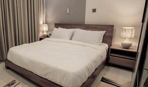 4 slaapkamers, een strijkplank/strijkijzer, wifi, beddengoed