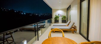 NEW luxury Villa, private outdoor space terrace with a view