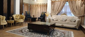 Spacious 6-bedroom house in DHA Phase 5 Lahore
