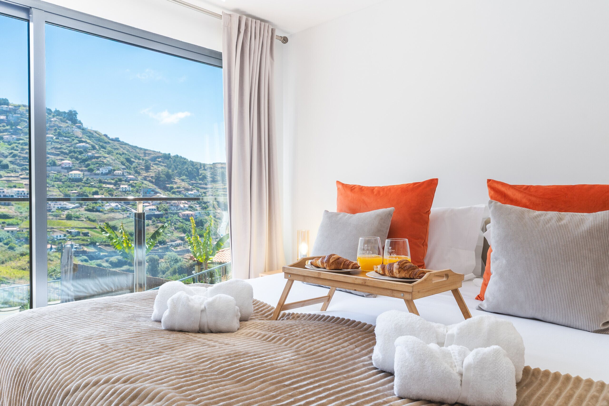 2 chambres, fer et planche à repasser, lit parapluie, Wi-Fi gratuit