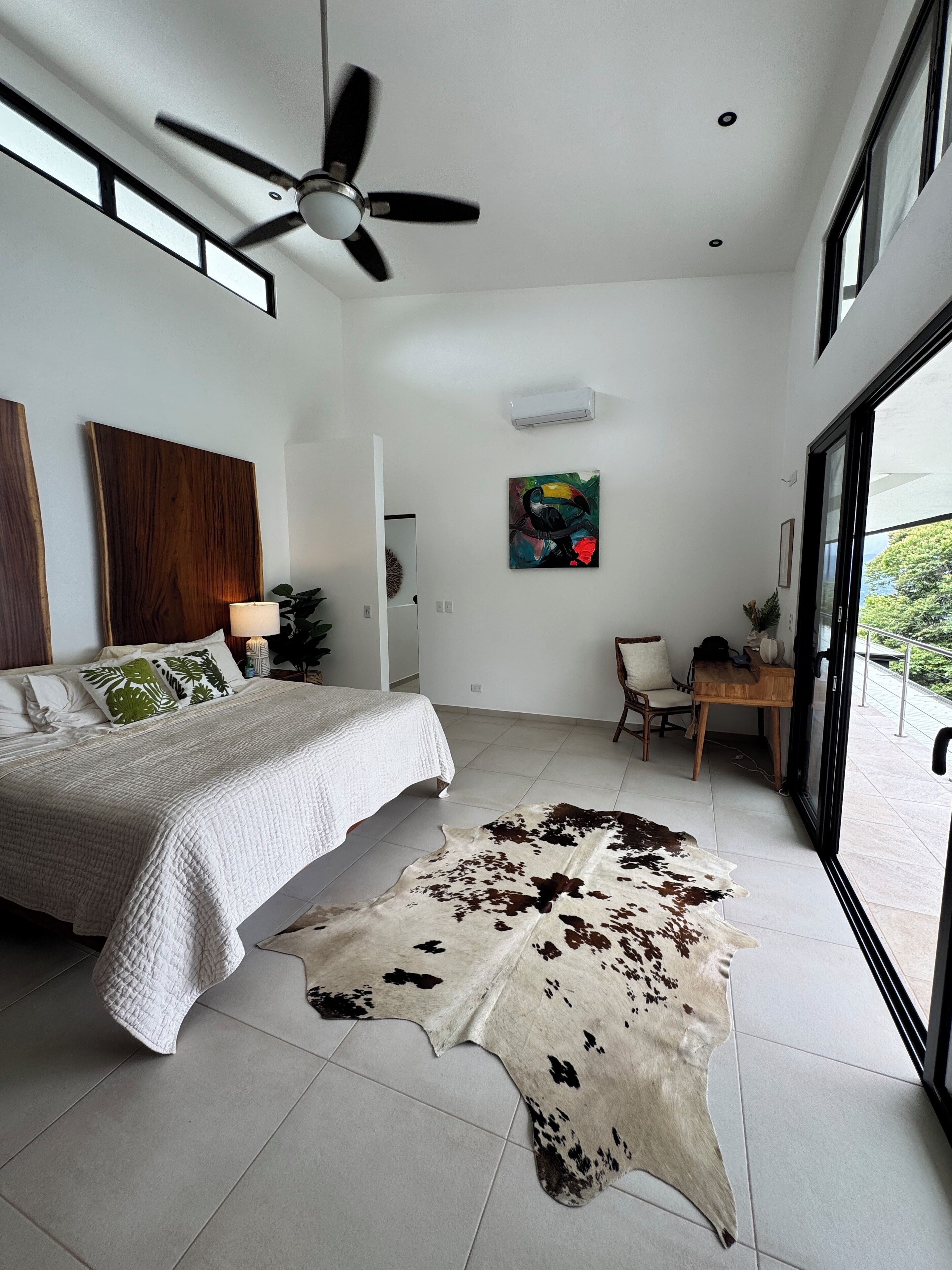2 bedrooms, desk, free WiFi, bed sheets