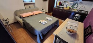 1 Schlafzimmer, Zimmersafe, Bügeleisen/Bügelbrett, Reisekinderbett