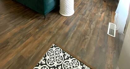 Contractor-Friendly Stay Near Highway