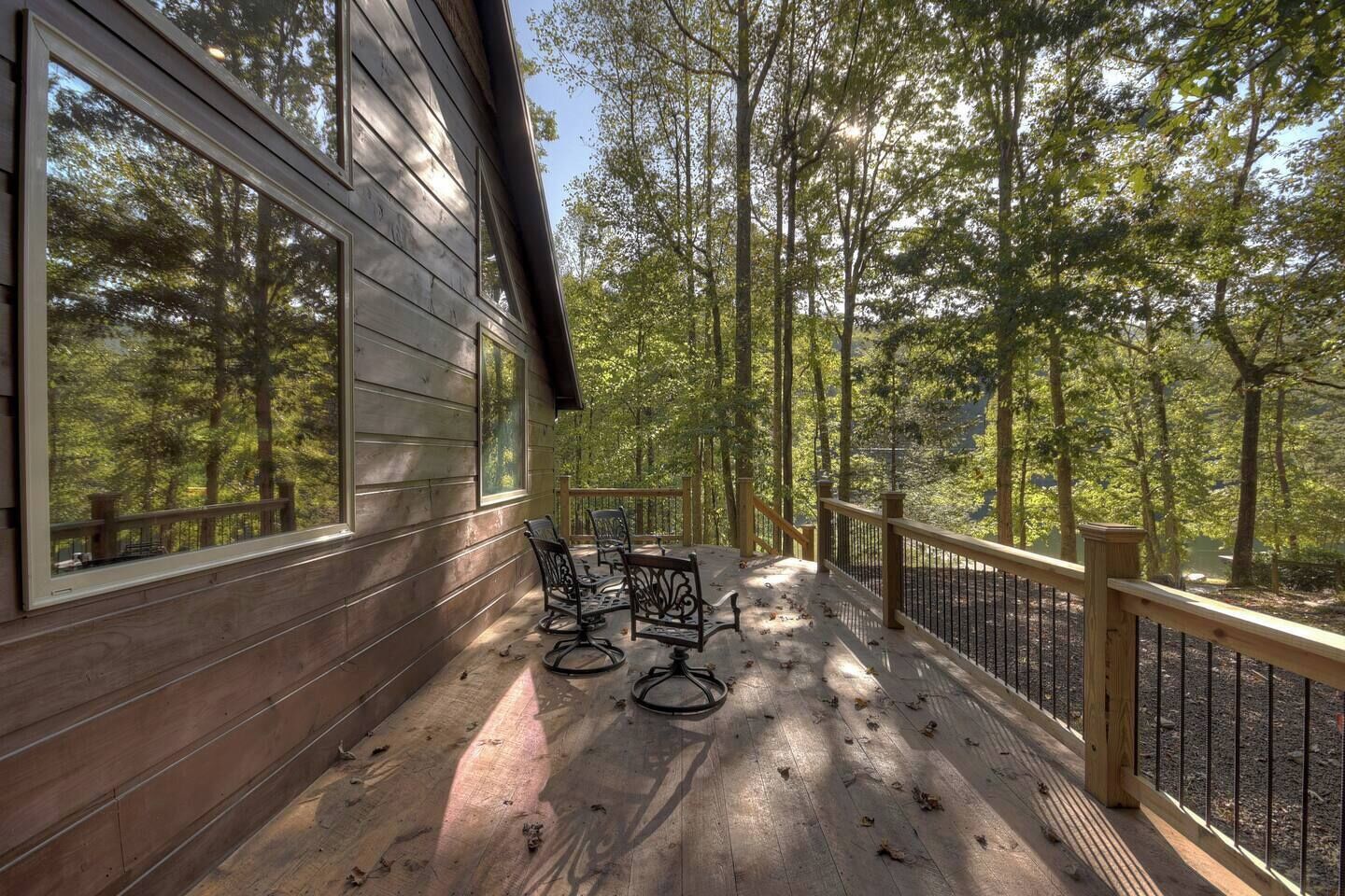 Modern Blue Ridge Cabin with Private Hot Tub | Terrace/patio