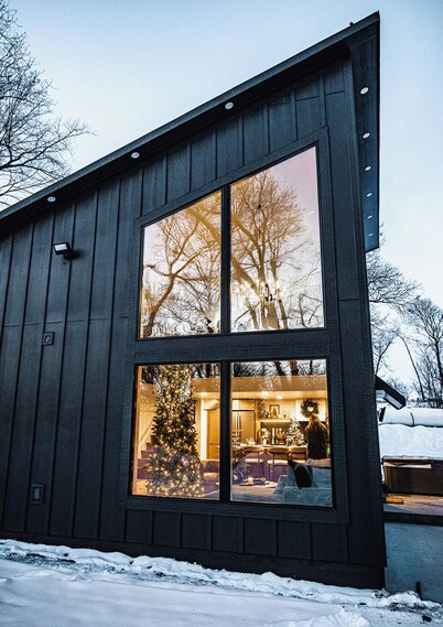 Elm and Hearth:
Where wellness comes naturally