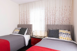 1 bedroom, desk, iron/ironing board, free WiFi