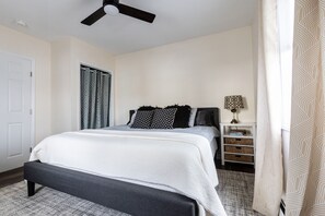 1 bedroom, desk, iron/ironing board, free WiFi