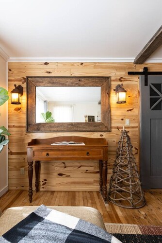 Cozy Cabin Style Apt Private 1st Flr 1 Bdrm