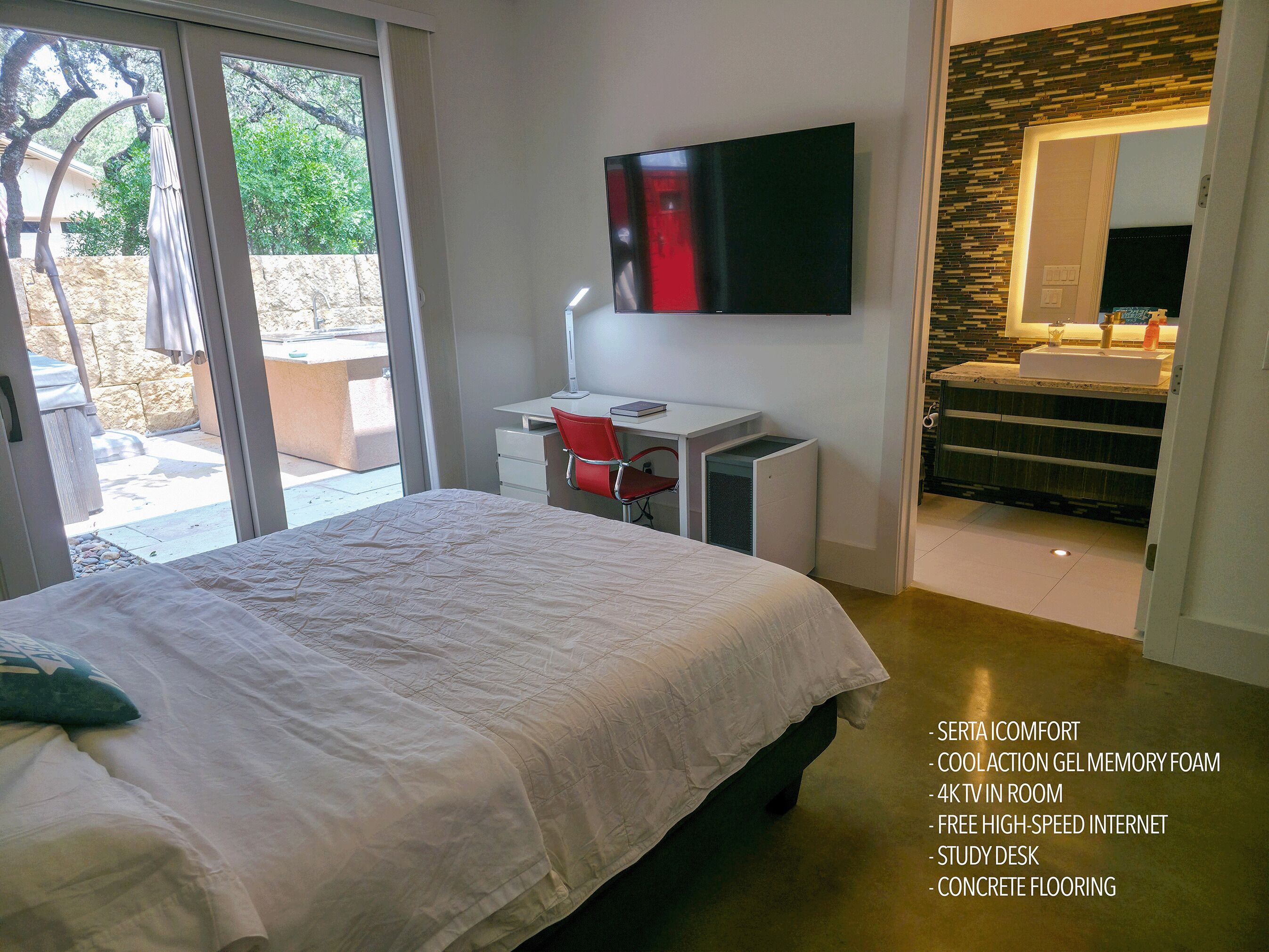 2 bedrooms, iron/ironing board, WiFi, bed sheets