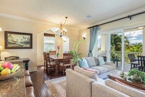 TV connectée, lecteur de DVD, livres