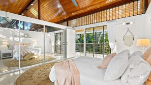 4 slaapkamers, een strijkplank/strijkijzer, reisbedje, wifi