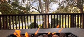 Carolina Cottage- Private lakefront retreat in Mountain Rest, SC