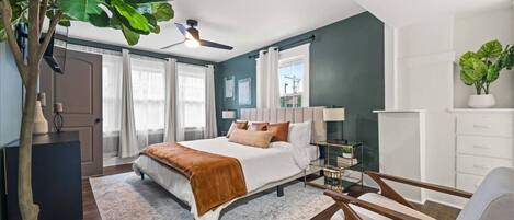 5 Schlafzimmer, Bügeleisen/Bügelbrett, Reisekinderbett, kostenloses WLAN