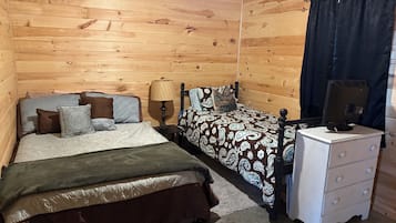 3 bedrooms, WiFi, bed sheets