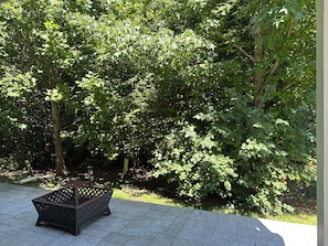 Property grounds - Restful Non-Shared Basement Suite In Harford MD (Bel Air)