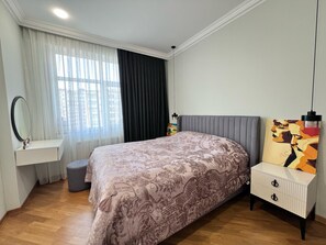 1 bedroom, iron/ironing board, free WiFi, bed sheets