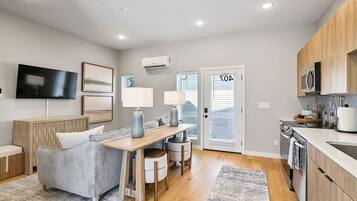 Fridge, microwave, oven, dishwasher