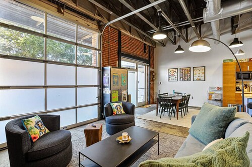 The Urban Spot ~ Street Level Patio on Jackson