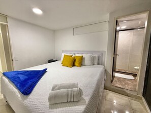 3 間睡房、熨斗/熨衫板、Wi-Fi、床單