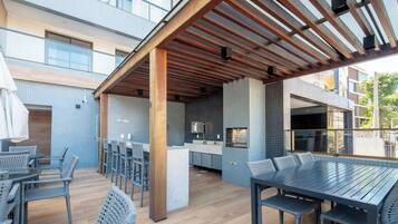 Apartamento básico | Opções para refeição ao ar livre