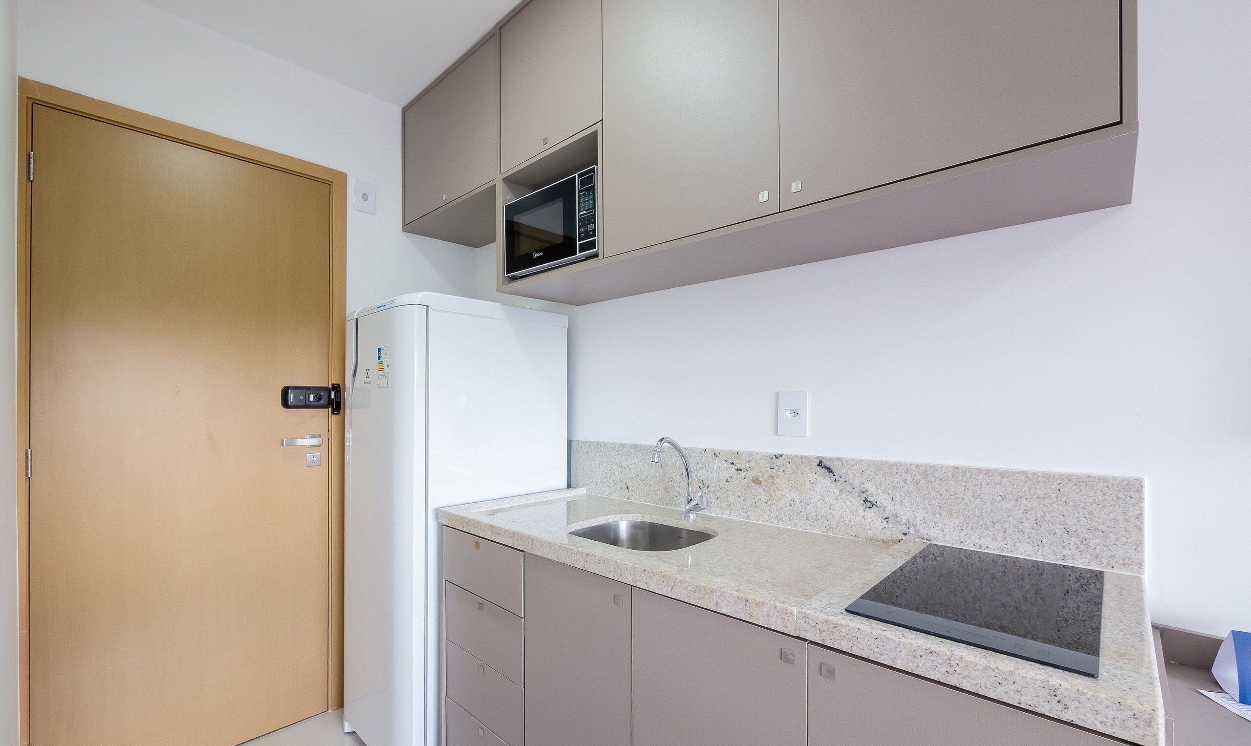 Basic-lejlighed | Privat køkken