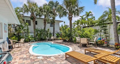 Pineapple point newly renovated unit September 2025 heated pools