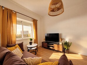 Unclassified image, 3 of 28, button - Flat in Cacilhas – Lisbon Stunning River Views (Almada)