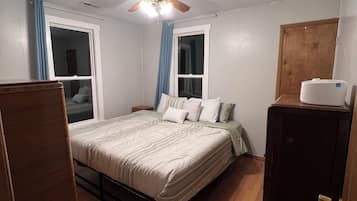 3 bedrooms, free WiFi, bed sheets