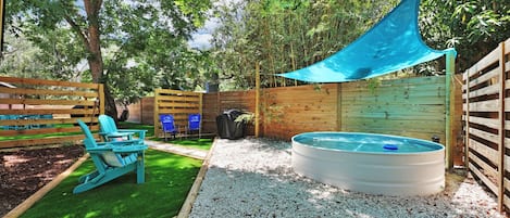 Baignoire à remous extérieure