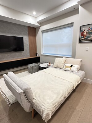 Interior - Brand New Award Winning Townhouse|3BR|Van West|Skytrain|12 min to Airport & DT (Vancouver)
