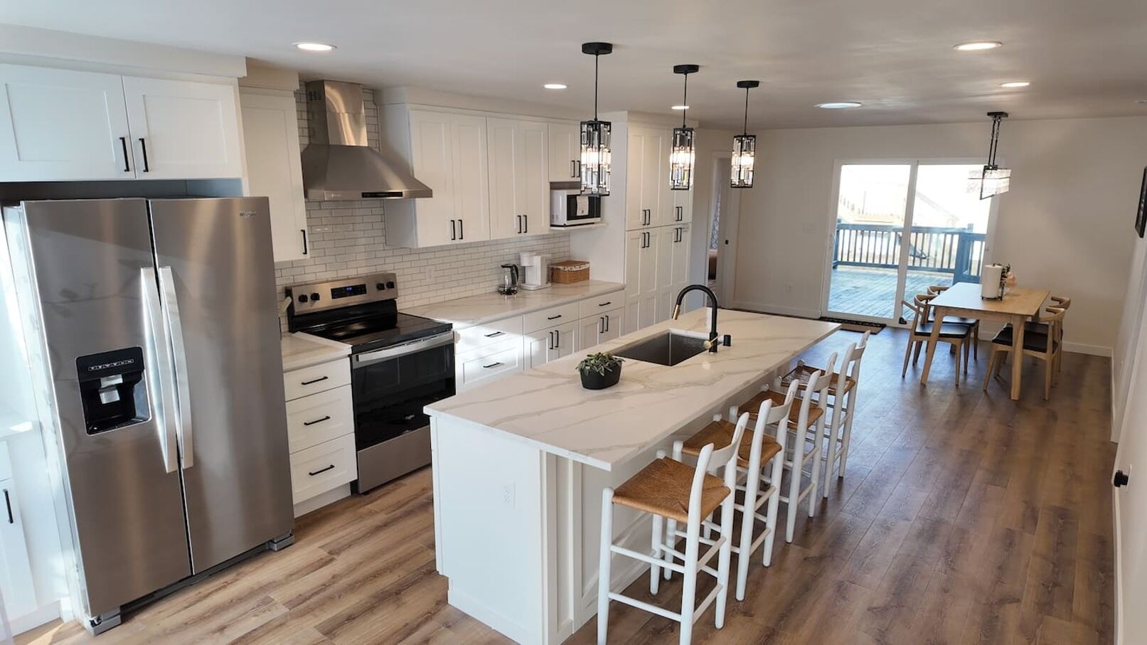 雪櫃、焗爐、爐具、洗碗機