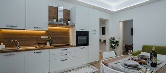 Elegant Central Apartment