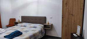 1 chambre, Wi-Fi gratuit, draps fournis