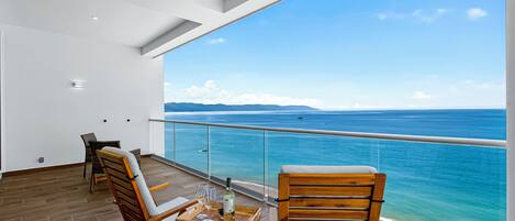 Comfort Condo, 2 Bedrooms, Balcony, Beach View | Balcony