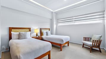 舒適公寓客房, 2 間臥室, 陽台, 海灘景觀 | 遮光布/窗簾、熨斗/熨衣板、免費無線上網