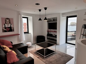 Comfort House | Living area - Sea Breeze Studios (Machico)