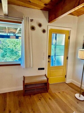 Interior - Private Hillside Retreat Minutes from Yosemite (Groveland)