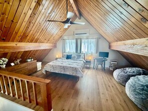 4 多间卧室、熨斗/熨衣板、免费 WiFi、床单